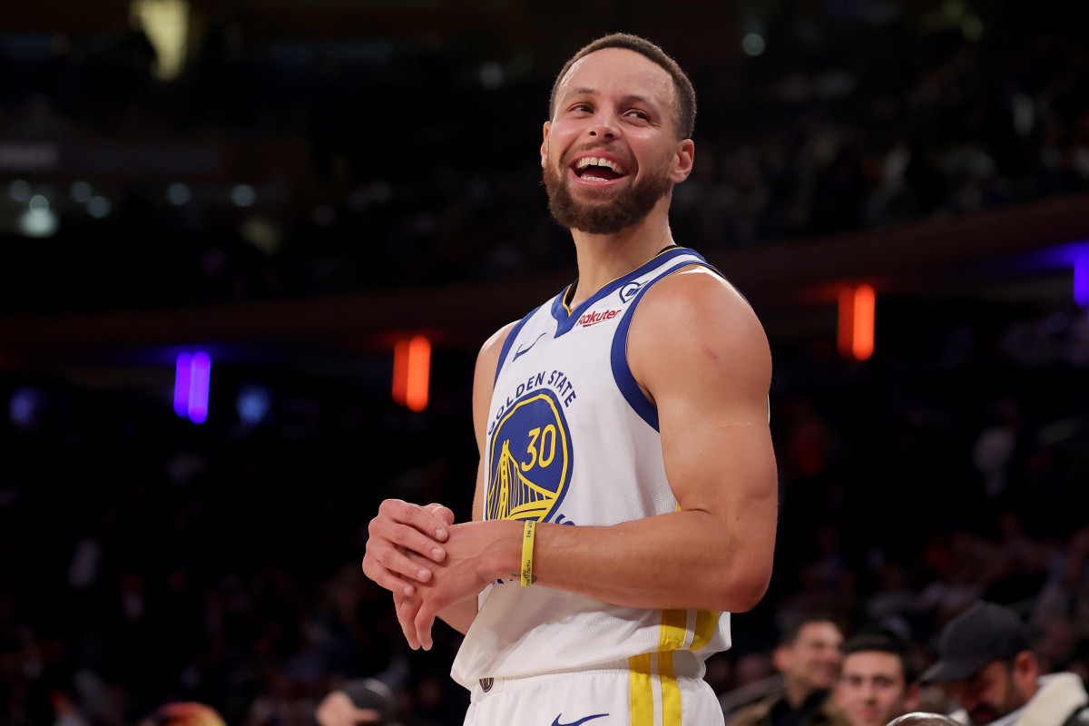 Why Steph Curry Plans to Stick with the Warriors: A Look at His Long-Term Love for the Bay Area Team