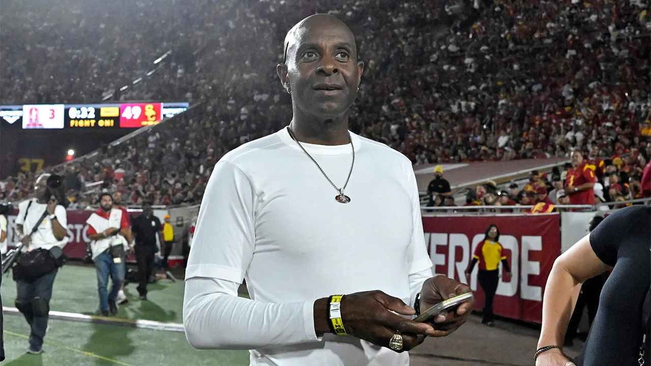 70+ Inspirational Captions from Jerry Rice---