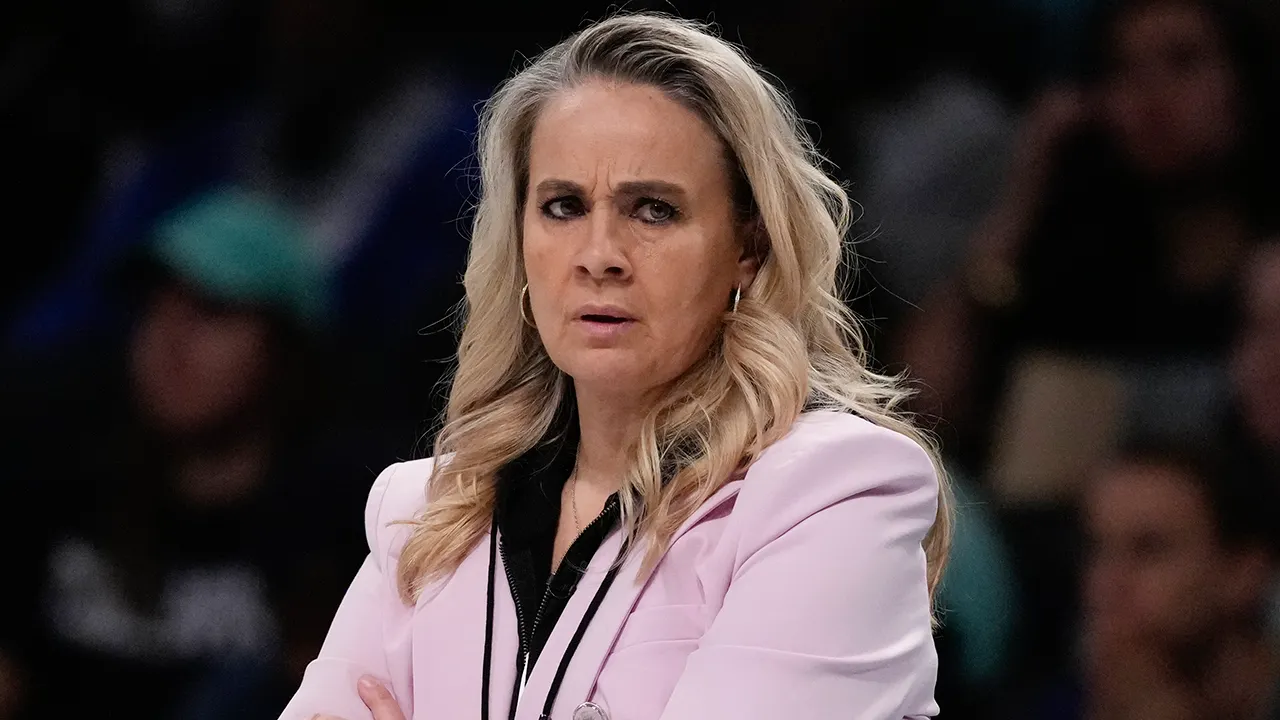 70+ Inspirational Quotes from Becky Hammon for Instagram---