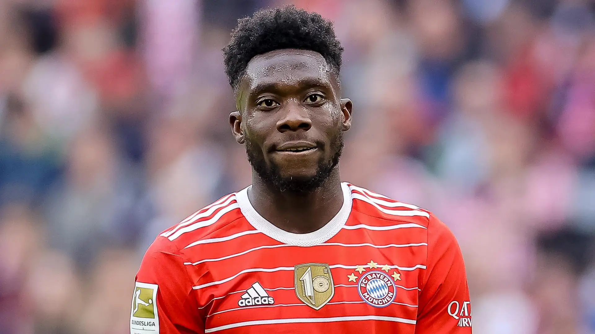 Big Move Ahead? Manchester United, Chelsea, and Real Madrid Eye Transfer for Bayern's Star Defender Alphonso Davies