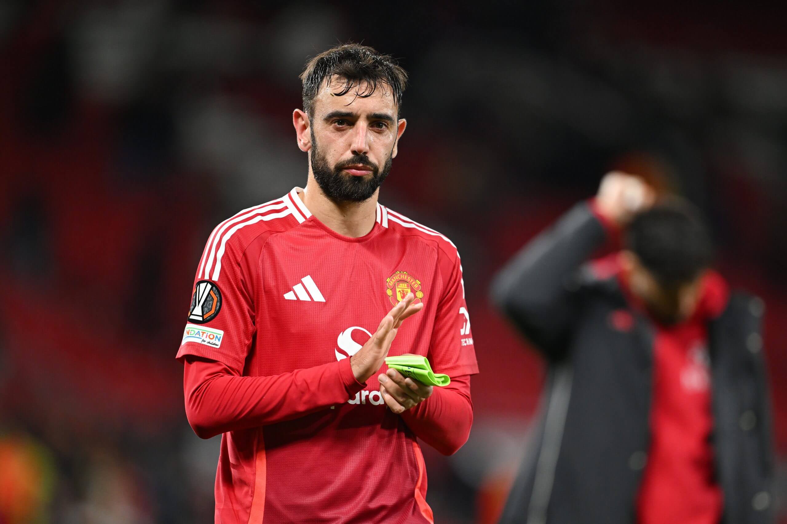 Bruno Fernandes Faces Tough Red Card Drama: Portugal and Man United Coaches Rally Behind Him