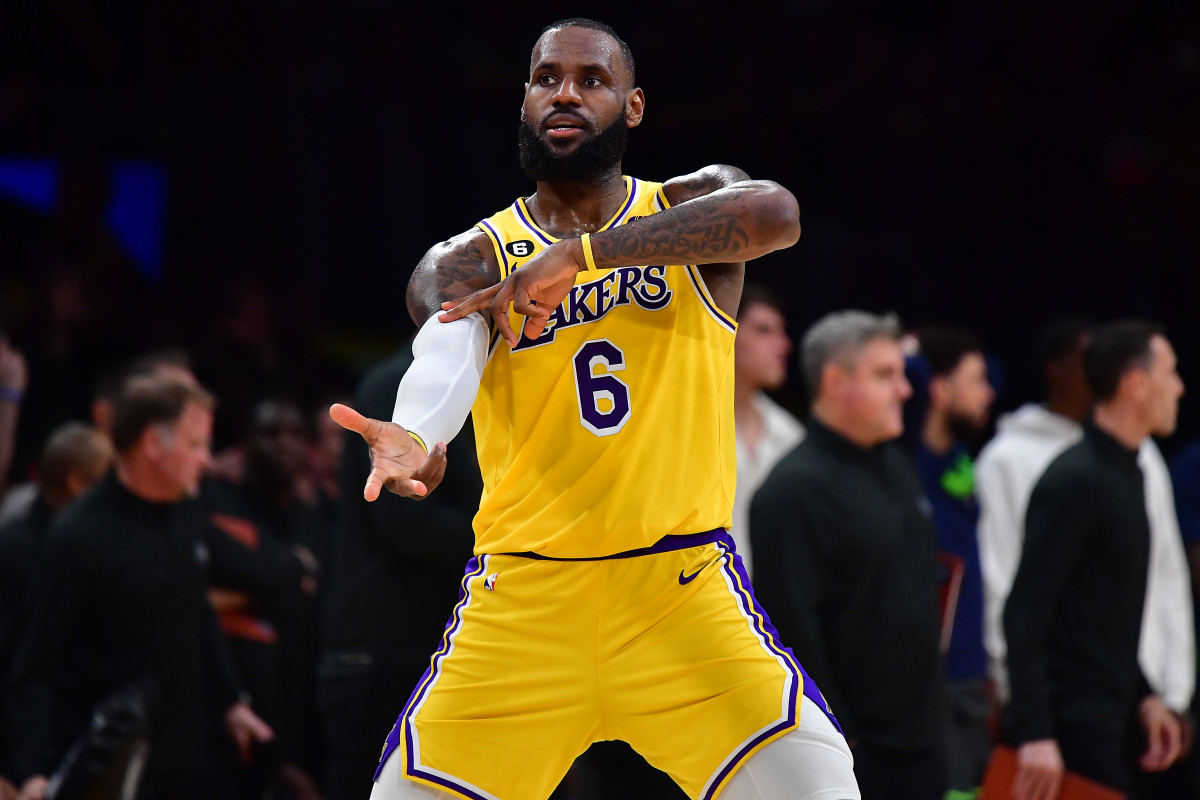 Catch the Action: LeBron and the Lakers Face the Timberwolves in a Preseason Clash at Palm Springs