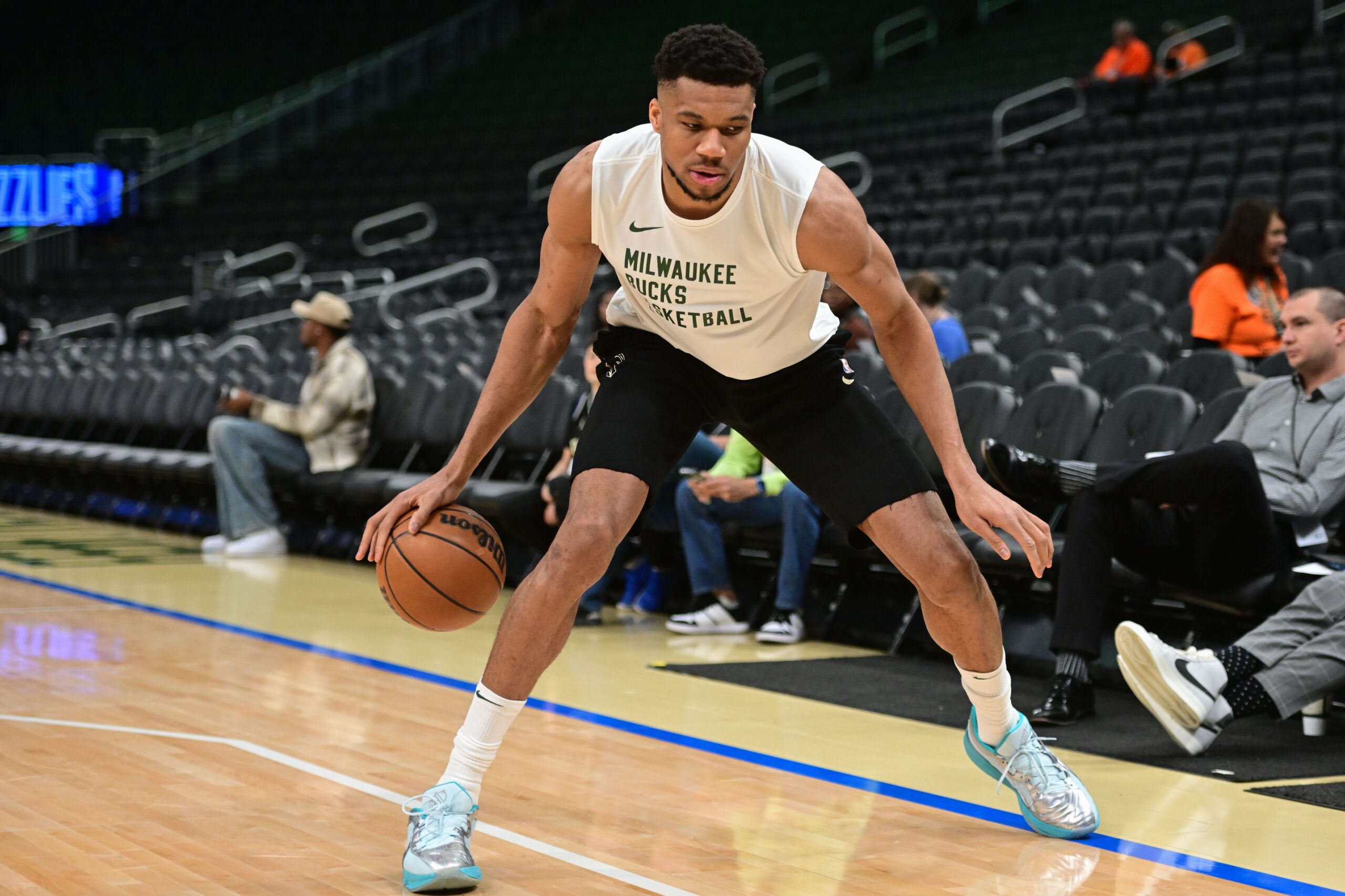 Giannis Antetokounmpo's Intense Training with Future NBA Stars Ace Bailey and Dylan Harper: What to Expect for the 2025 Draft