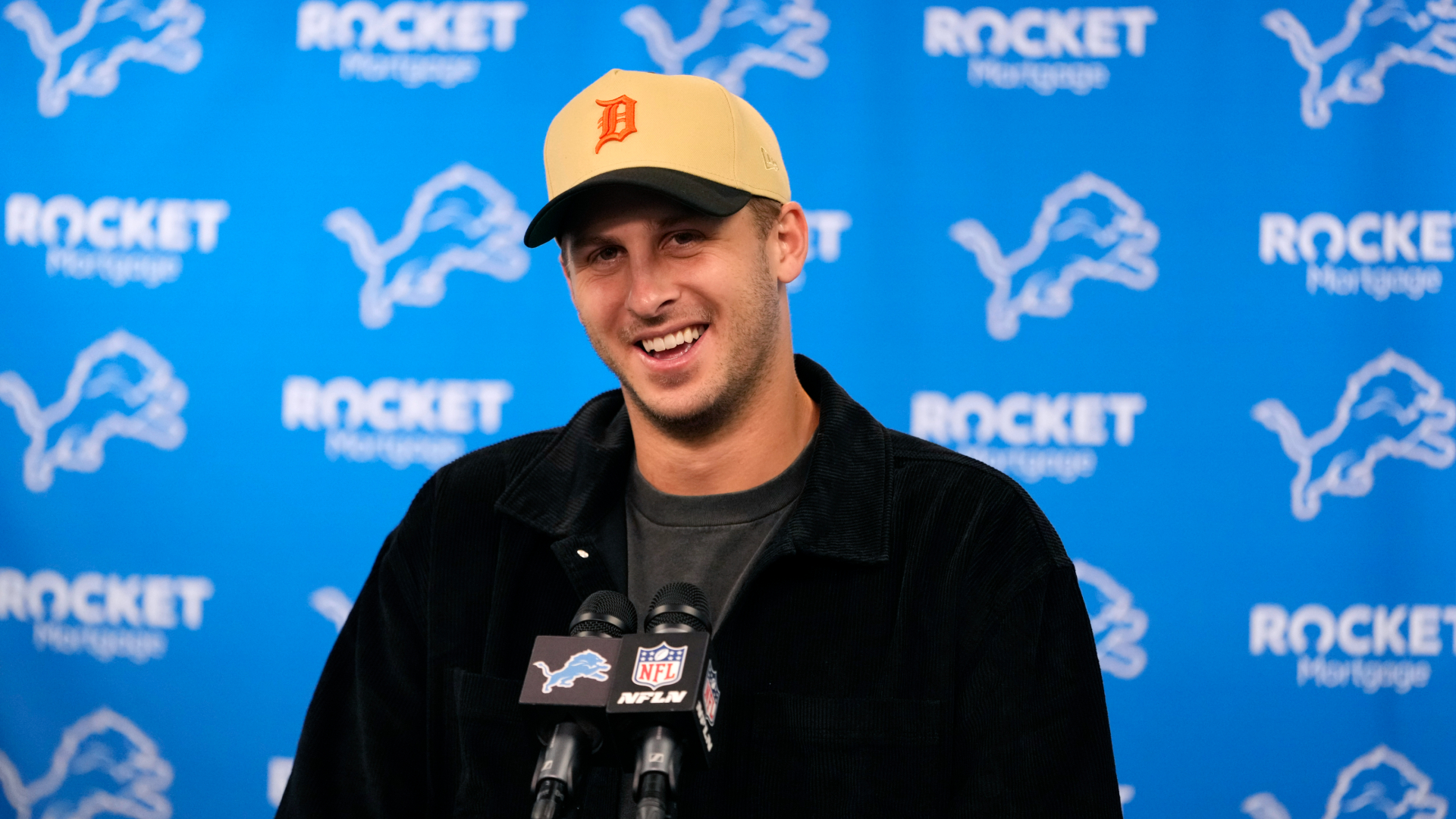 Jared Goff's Breakout NFL Season: Wife Christen Harper's Heartfelt Support as Lions Dominate 2024