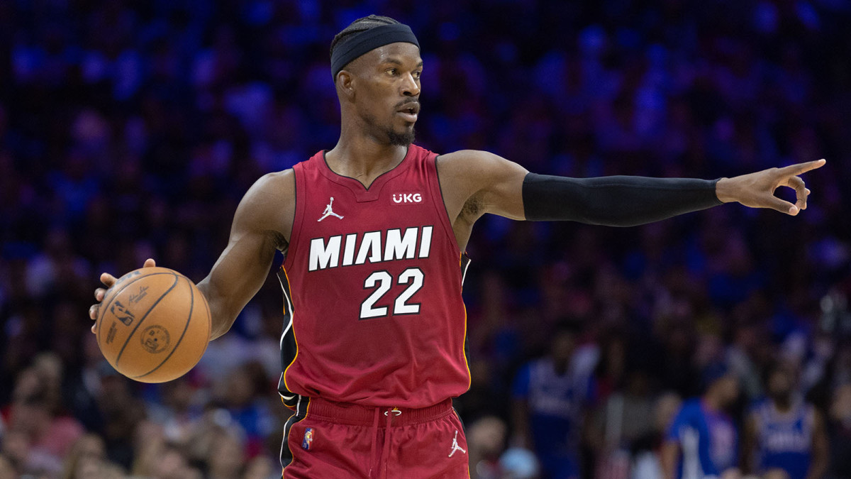 Jimmy Butler Responds to Pat Riley’s Challenge: How the Miami Heat Star is Preparing for a Big Comeback in 2024 NBA Season