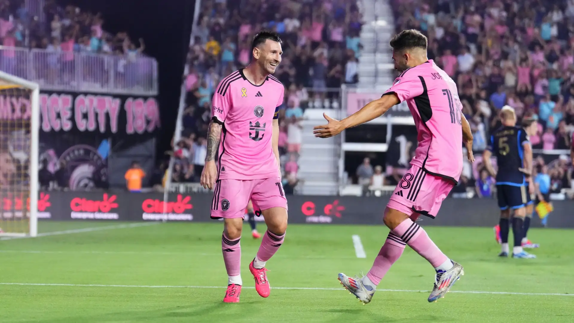 Lionel Messi Ignites Playoff Excitement: Inter Miami Secures First Win in MLS Cup Showdown