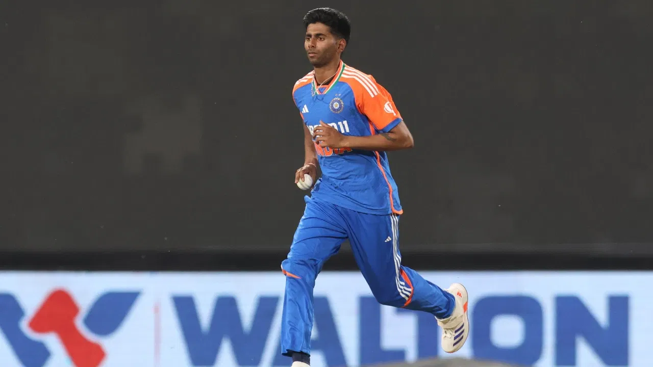 Meet Mayank Yadav: The Speedy Newcomer Making Waves in Indian Cricket