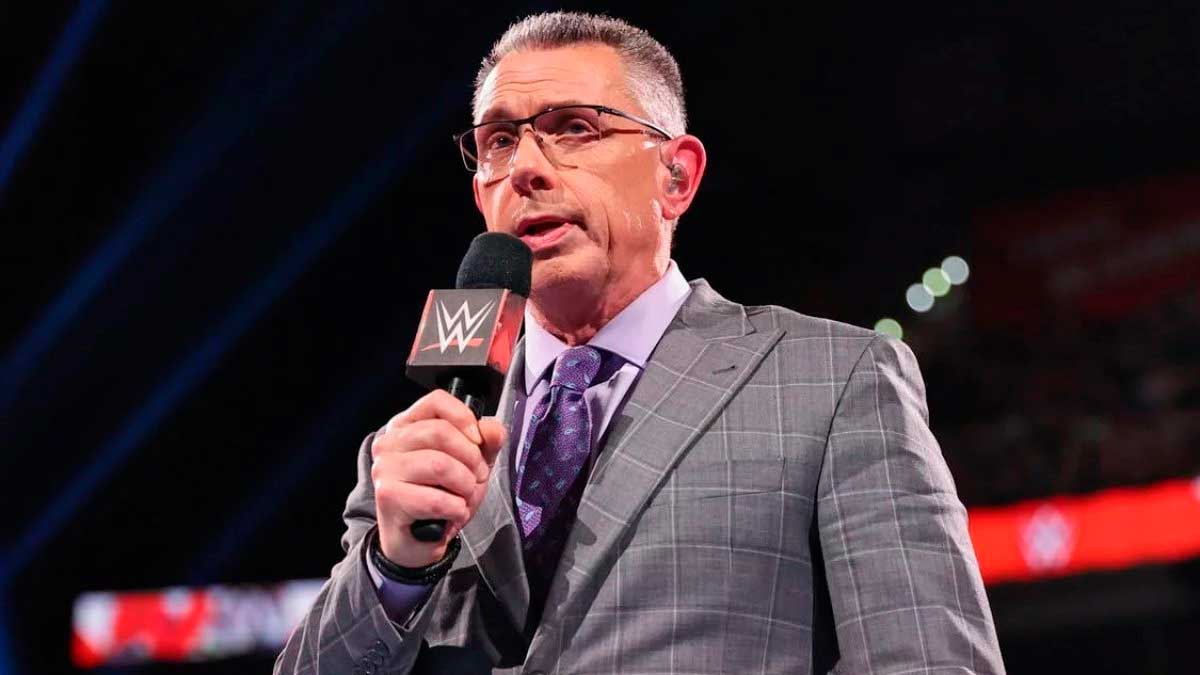 Michael Cole Calls Out Bayley in Fiery WWE Exchange: 'I Can't Stand It Anymore