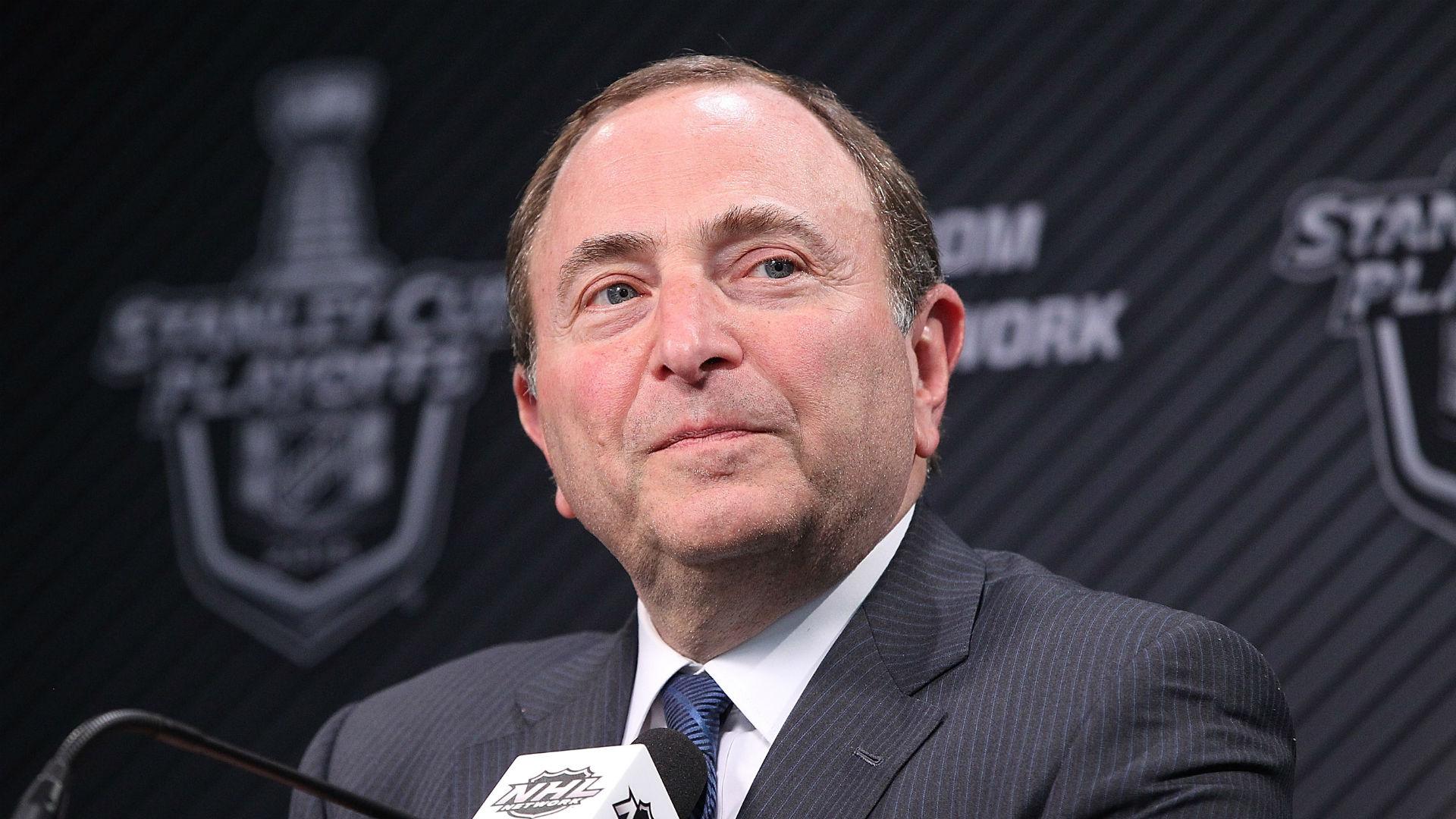 NHL Commissioner Gary Bettman’s Close Call at Utah Hockey Club’s First Home Game: A Historic Night with Owner Ryan Smith