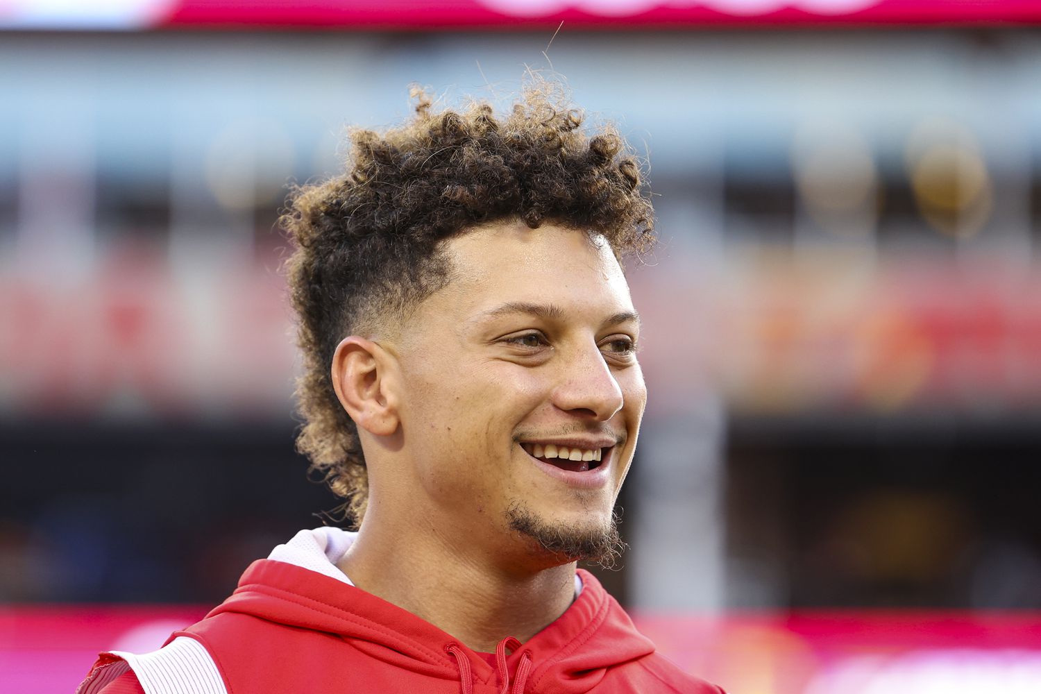 Patrick Mahomes Fires Back: Chiefs Take Down Raiders and Shatter ‘Mahomes Rules’ in Rivalry Showdown