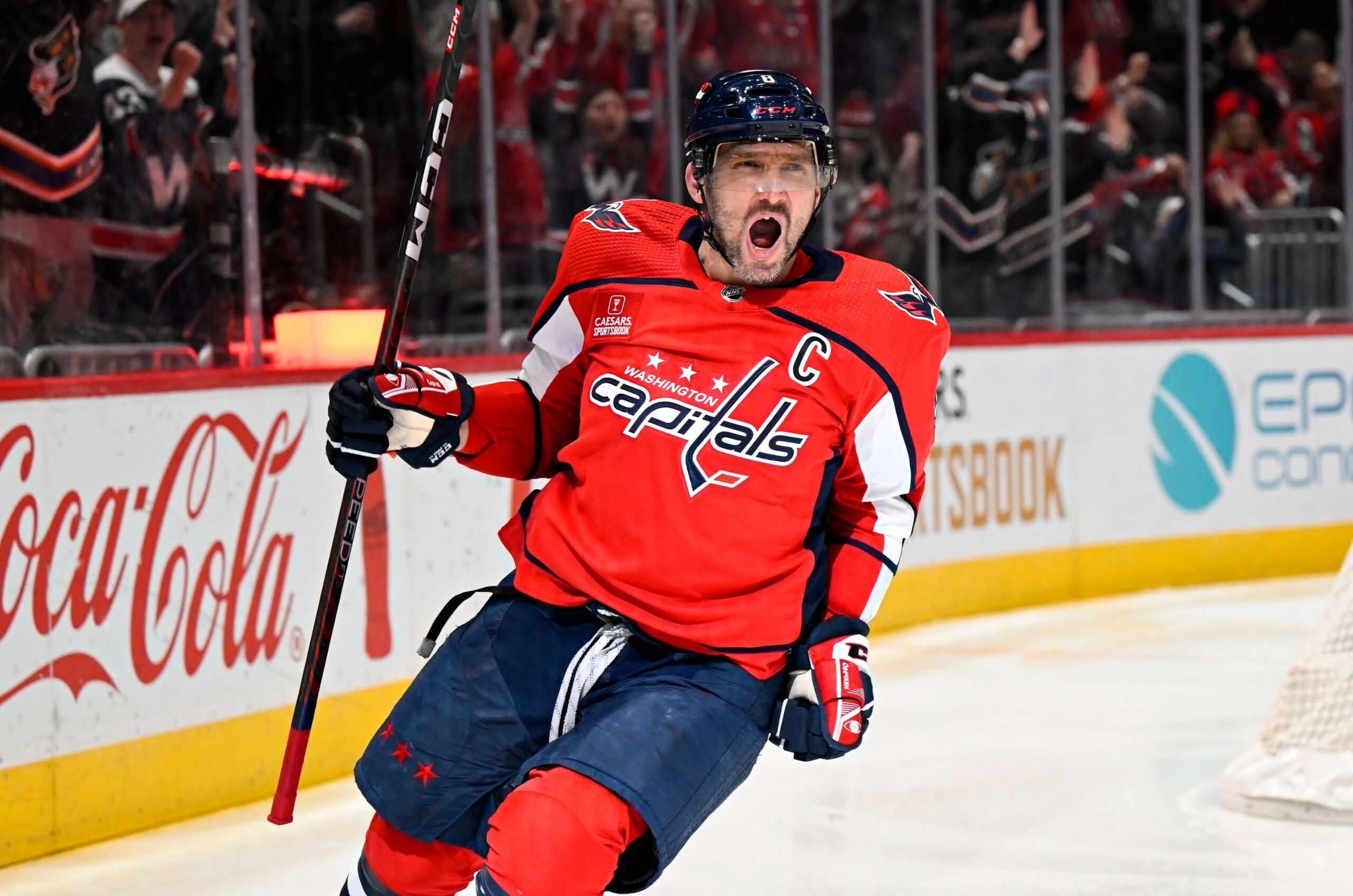 Alex Ovechkin’s Record Chase: NHL Legend Eric Lindros Predicts a Historic February Moment