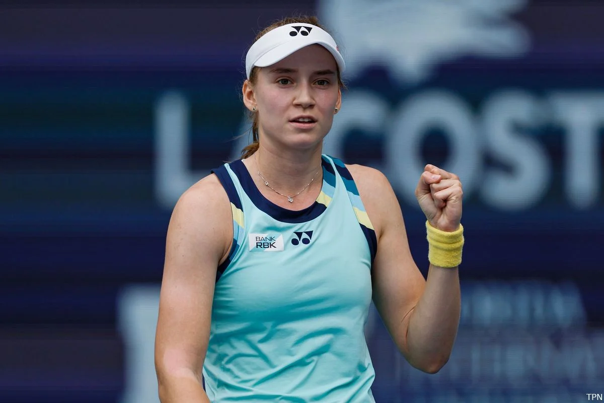 Elena Rybakina Battles Insomnia and Injury to Make Bold Comeback at WTA Finals 2024