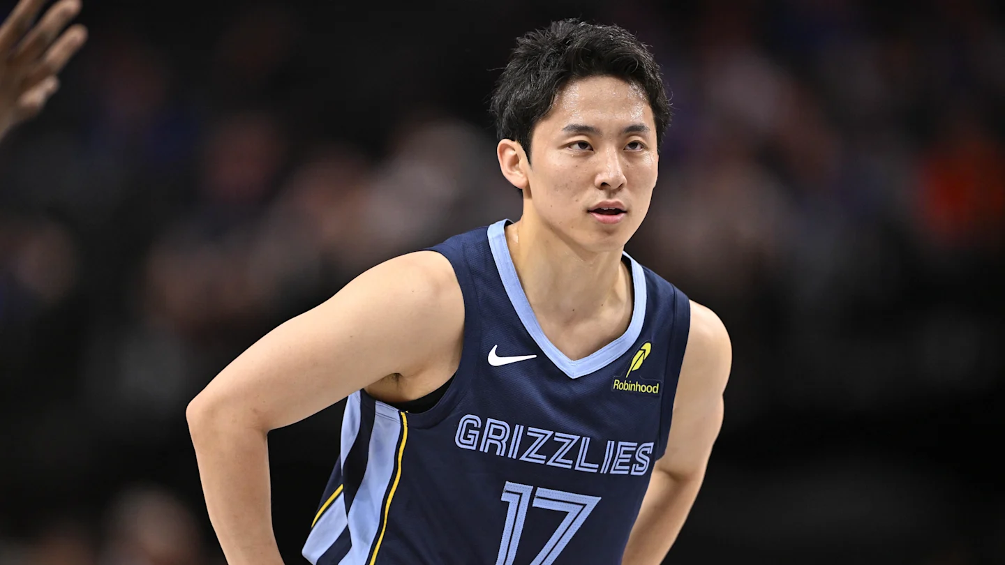 NBA’s Shortest Player Yuki Kawamura Scores First Points for Grizzlies, Gets Big Support from Ja Morant