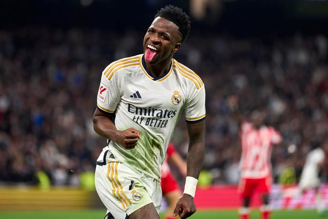 Raphinha Debunks Rumors About Vinicius Jr’s Ballon d’Or Hopes in Post-El Clasico Chat