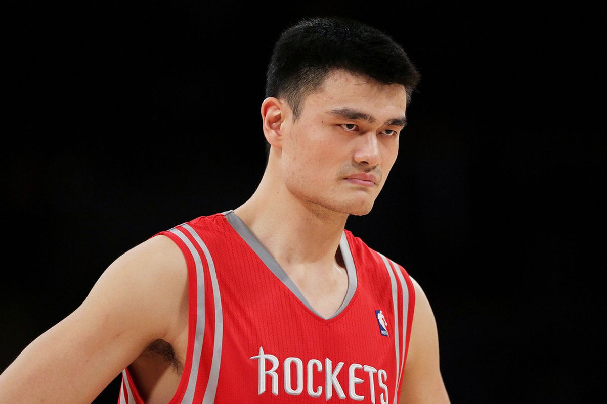 Top 100 Captions Inspired by Yao Ming for Instagram-