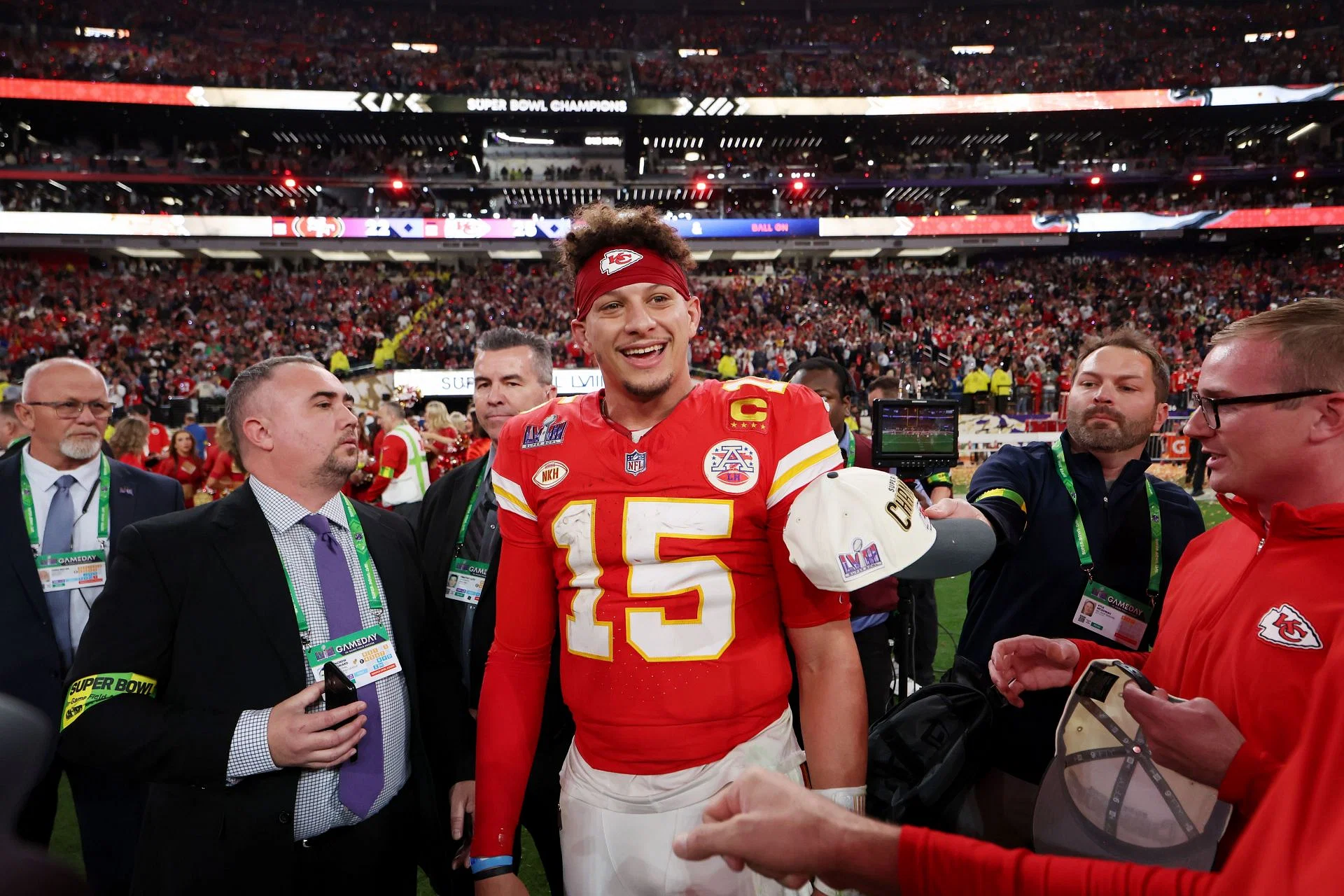 Top 100 Quotes from Patrick Mahomes for Instagram---------