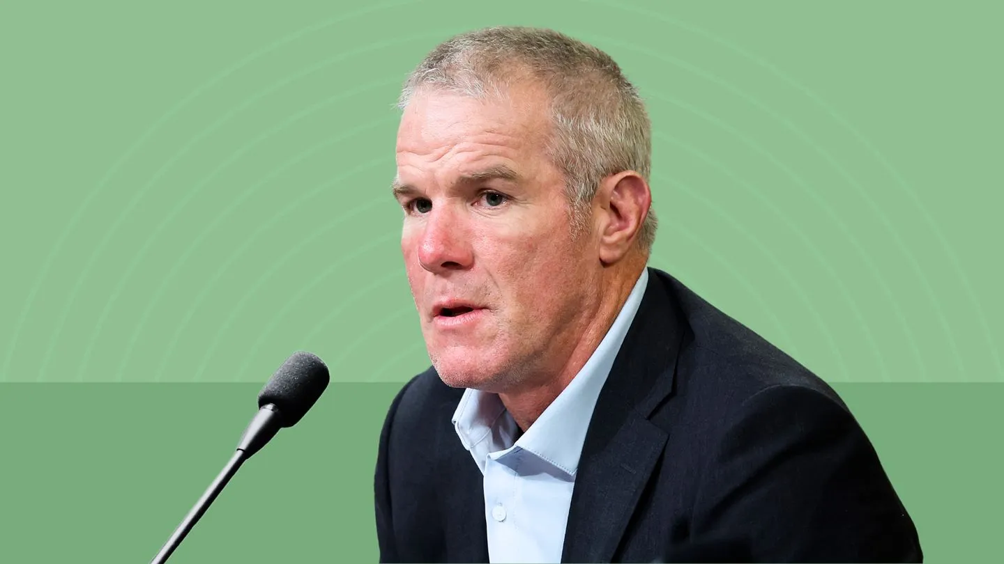 120+ Quotes from Brett Favre for Social Media--------