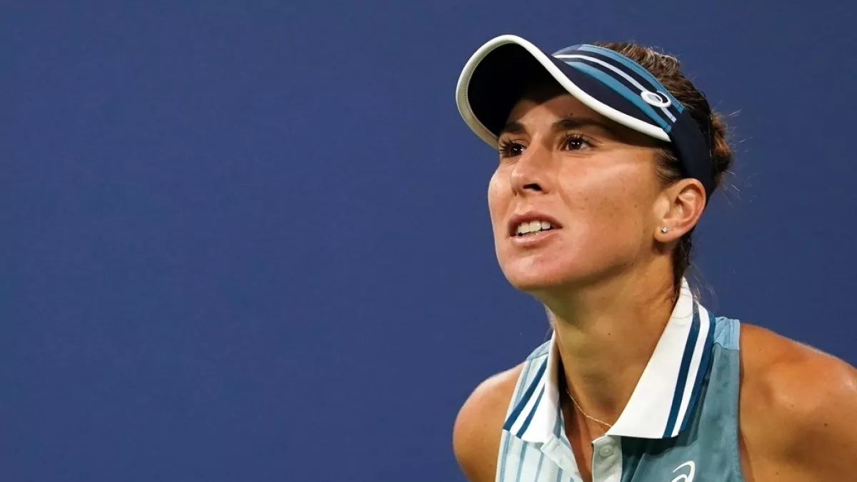 Belinda Bencic Makes Heartfelt Tennis Comeback in Angers, Supported by Baby Daughter’s Cheers