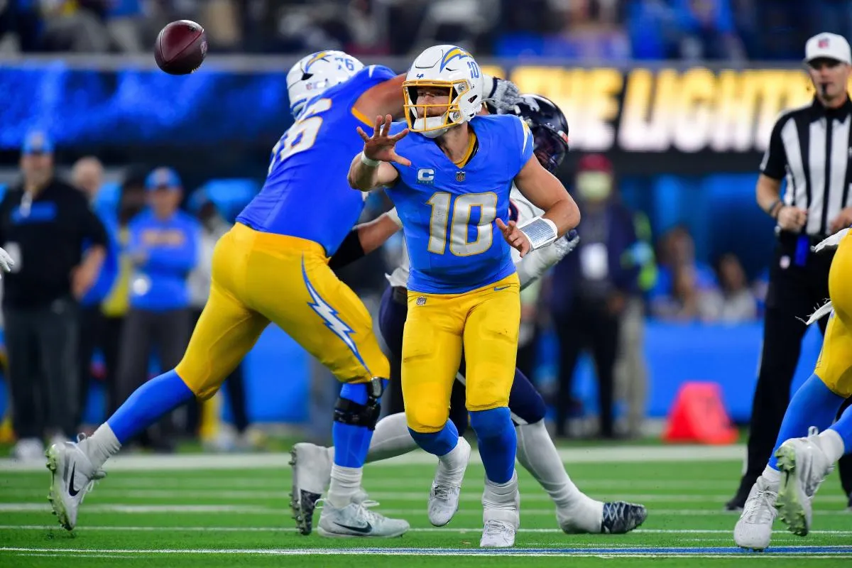 Chargers Break Records with Rare NFL Rule: First Fair-Catch Field Goal Since the '70s!