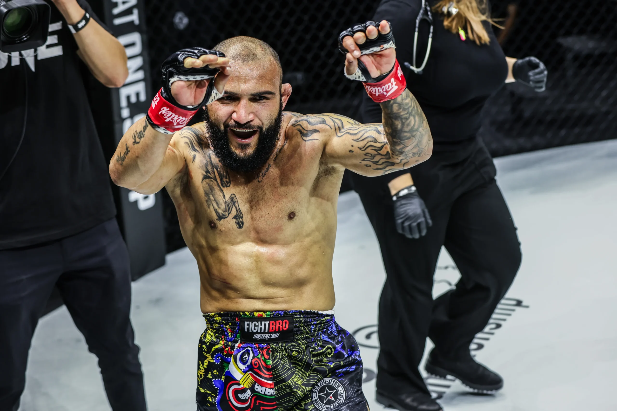 John Lineker Dominates Muay Thai Scene: Highlights from His Latest Knockout Wins at ONE Championship