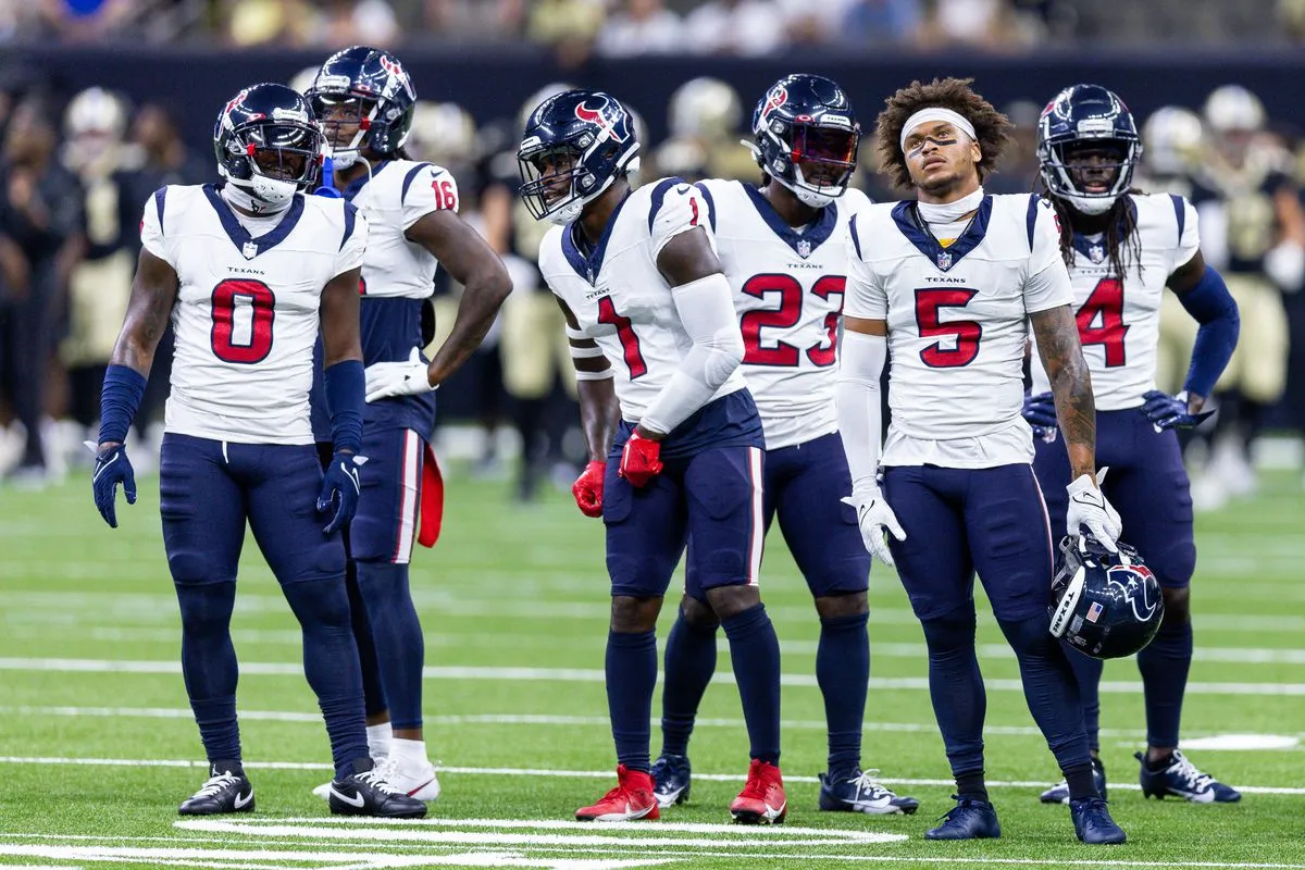 Week 16 Showdown: Houston Texans Aim for Upset Against Kansas City Chiefs in Crucial Playoff Battle