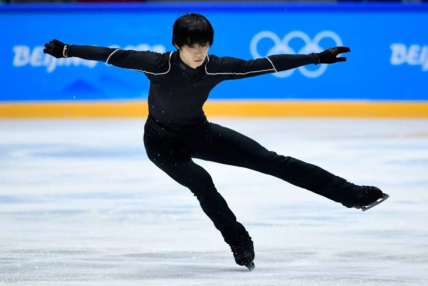 100+ Yuzuru Hanyu Captions for Figure Skating Fans--------