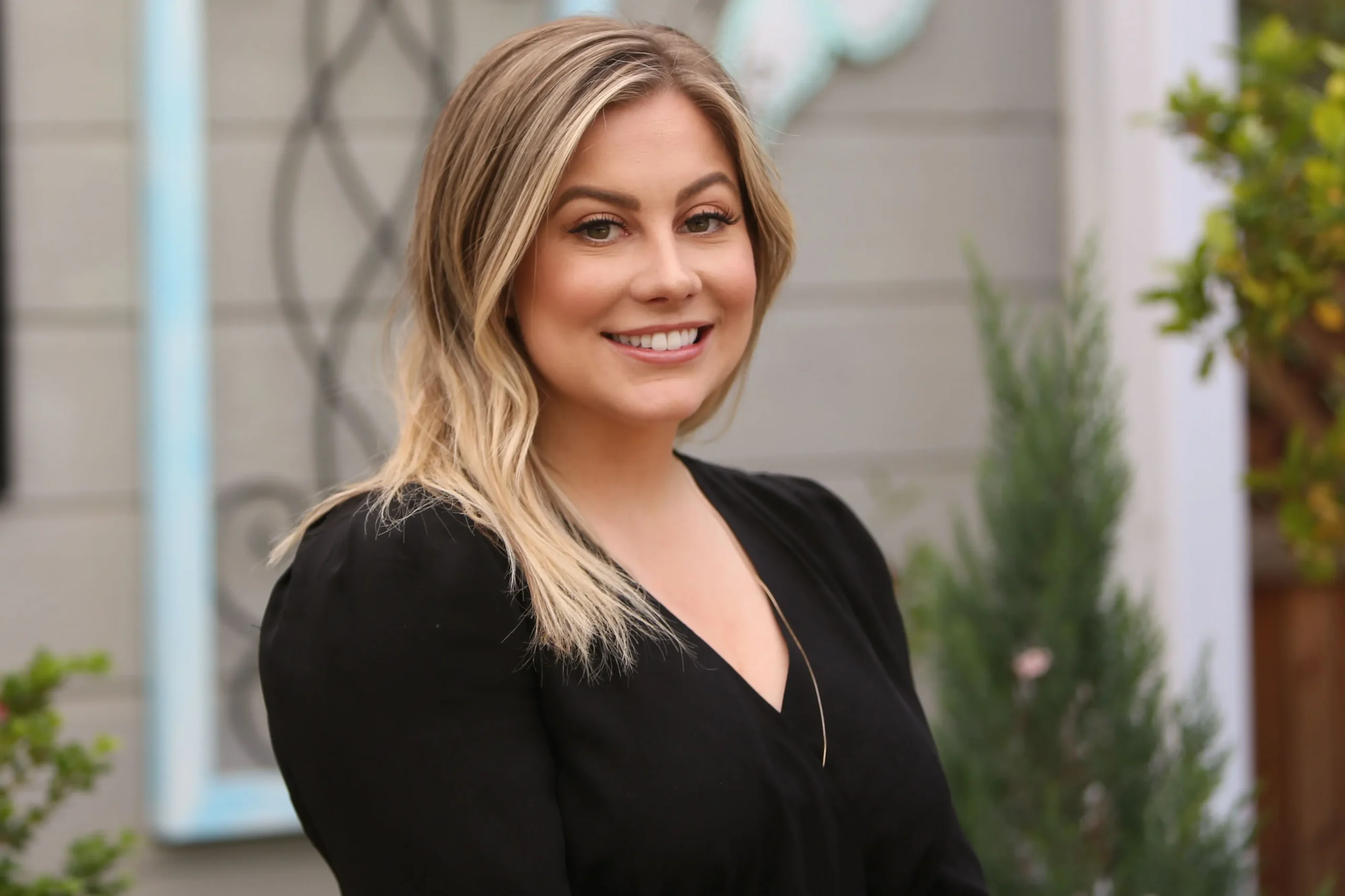 60+ Shawn Johnson Captions for Gymnastics Admirers---------