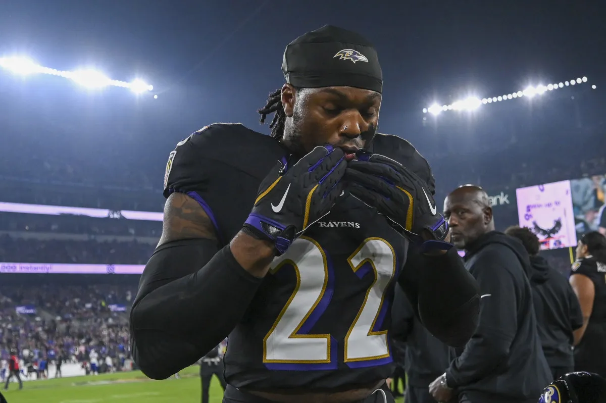 Adrianna Rivas’ Heartfelt Instagram Message to Derrick Henry After Ravens’ Playoff Loss Captures Fans’ Attention