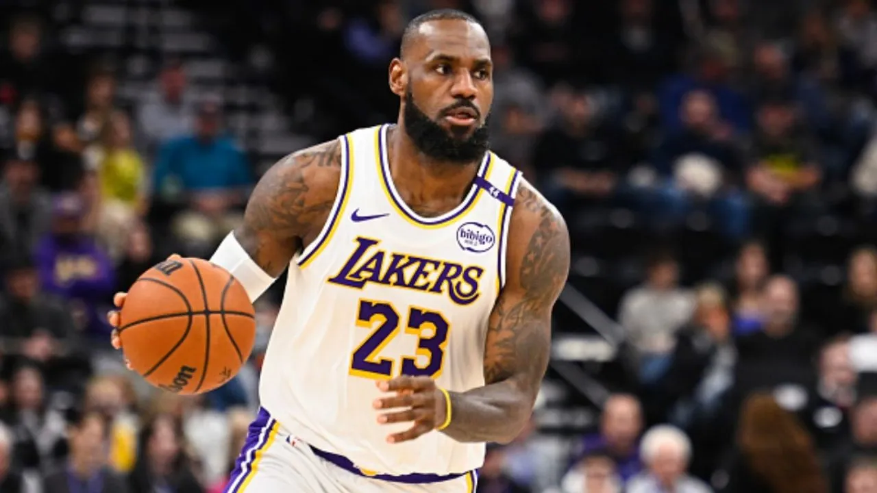 Basketball Legend LeBron James Hits Milestone with 21st All-Star Pick: Fans Celebrate