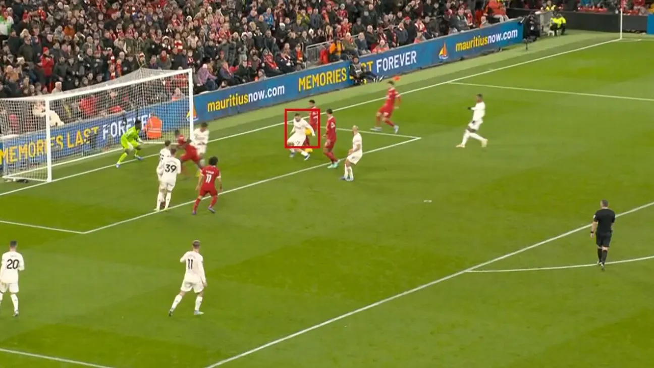 Man United Hit by Controversial VAR Handball Call as Liverpool Steal the Spotlight with Salah's Penalty