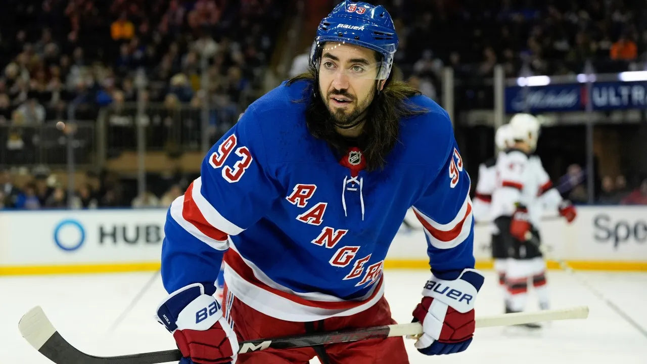 New York Rangers Collapse in Third Period as Carolina Hurricanes Dominate in Shocking 4-0 Shutout Loss at Madison Square Garden