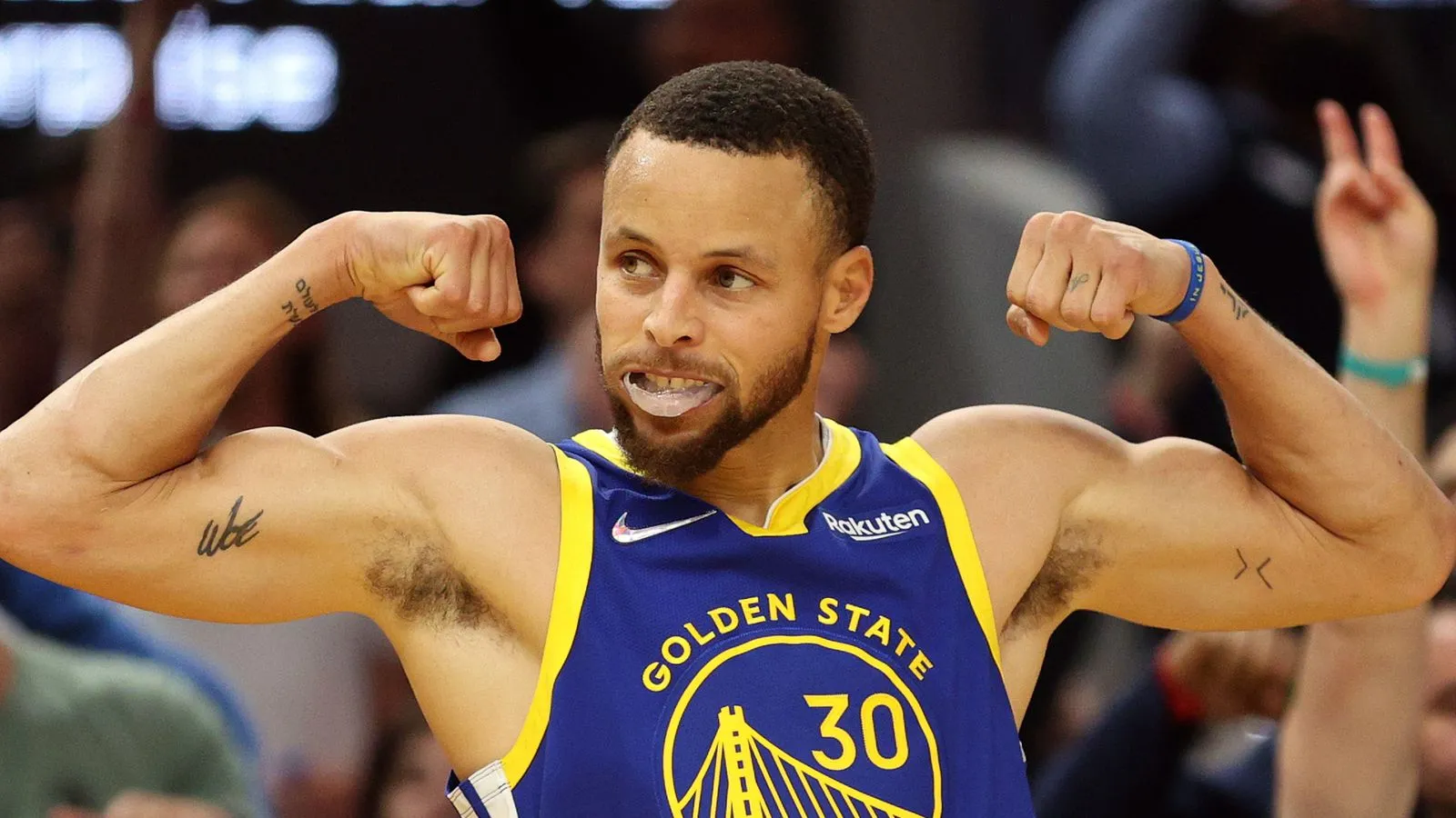 Raptors Spark NBA Fan Outrage After Forcing Young Steph Curry Supporter to Remove Jersey During Pregame Event