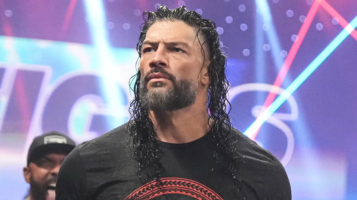 Roman Reigns Dedicates His Big Win to Kobe Bryant in WWE's Netflix Premiere at Intuit Dome