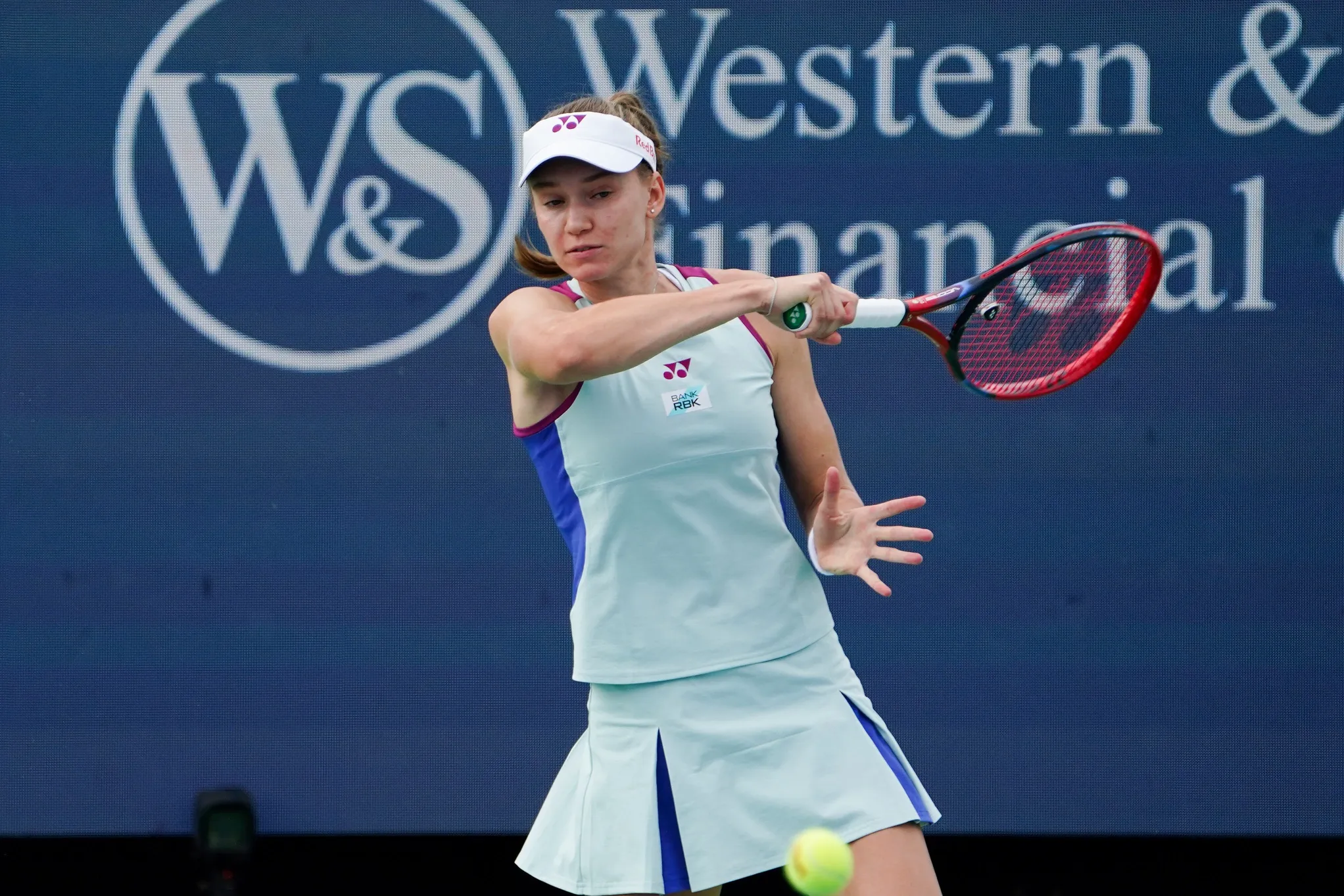 Teen Prodigy Emerson Jones Faces Tough Lesson as Elena Rybakina Shines at Australian Open