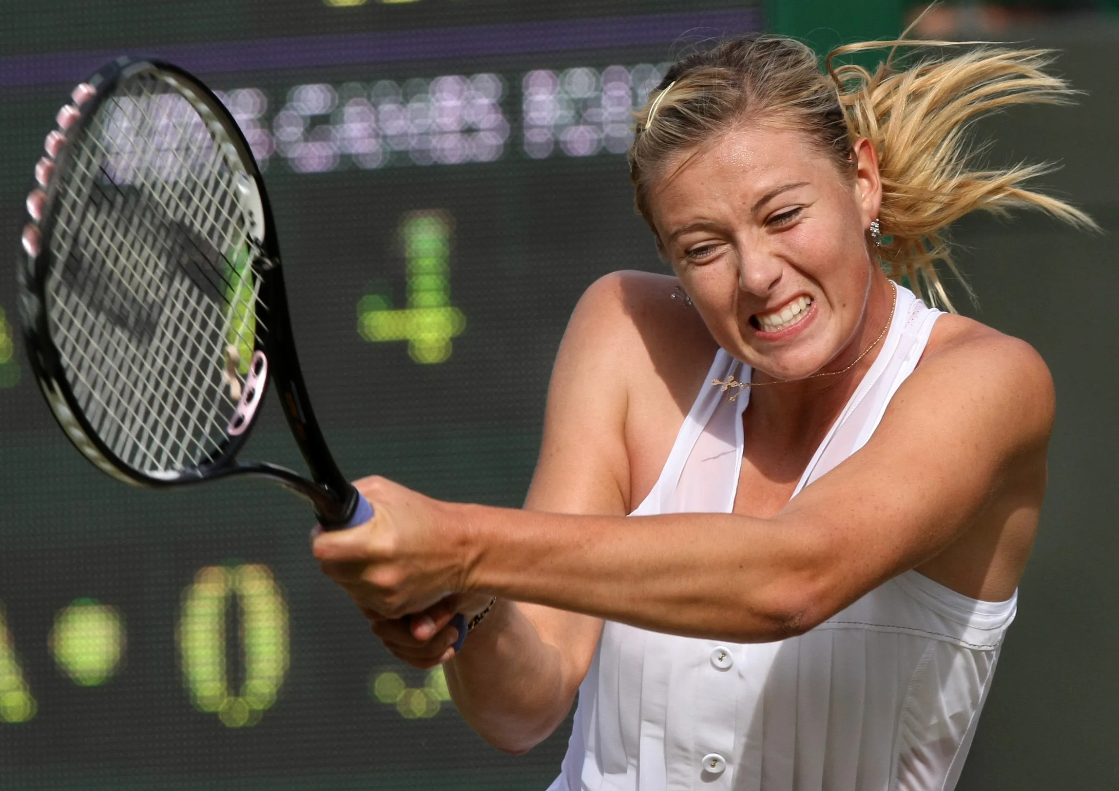 120+ Maria Sharapova Captions for Tennis Enthusiasts----------