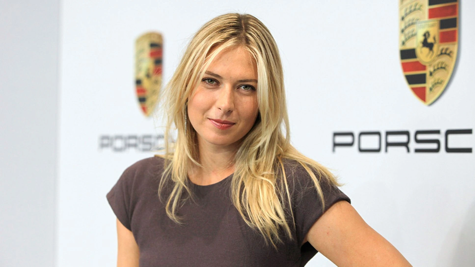 120+ Maria Sharapova Captions for Tennis Enthusiasts------