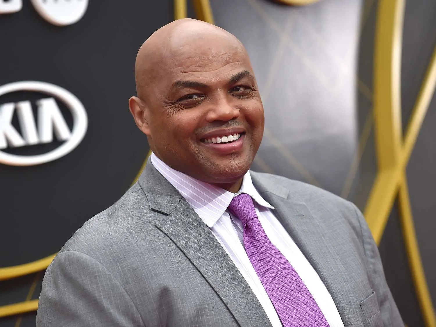 Charles Barkley Breaks Silence on Future, Rejects NBC and Amazon to Stay with TNT Amid NBA Broadcast Shakeup