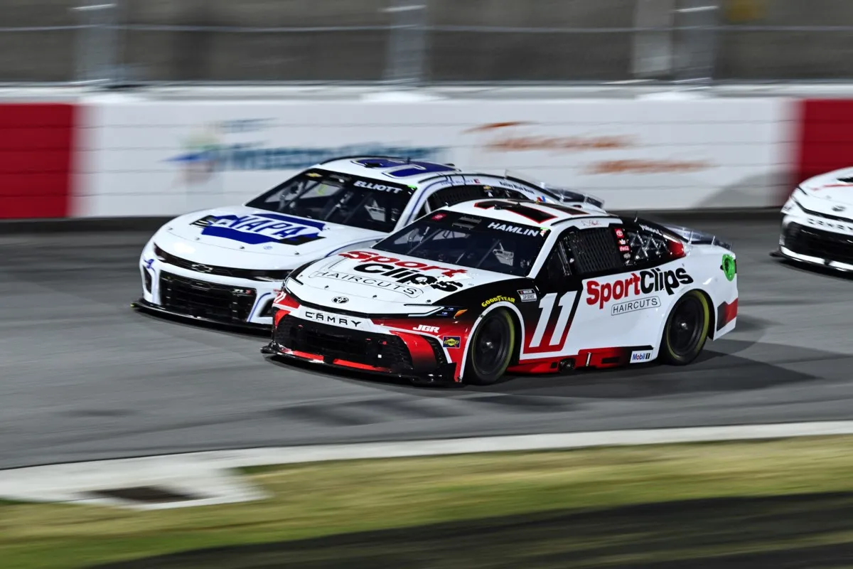 Chase Elliott Wins The Clash at Bowman Gray in Dominant Fashion, Now Sets His Sights on Daytona 500 Glory