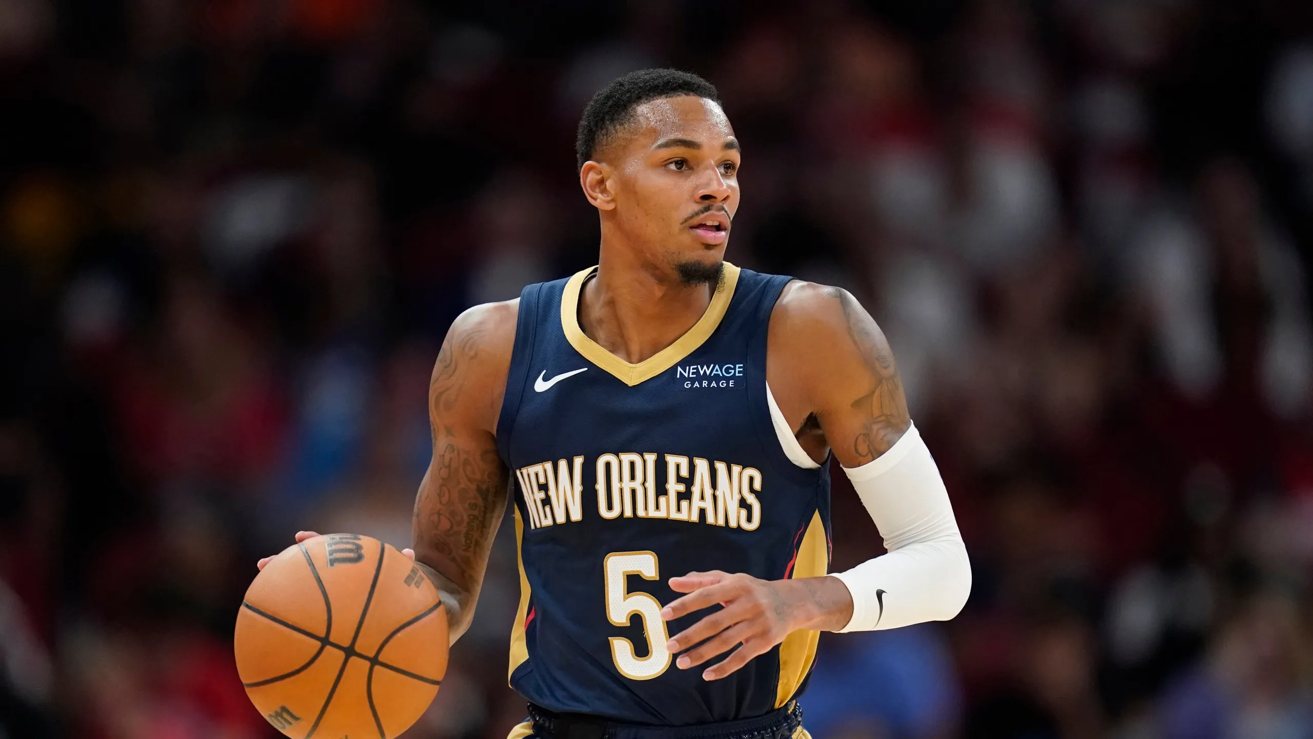 Dejounte Murray’s Devastating Achilles Injury Ends Season as Pelicans Face Major Setback Amid Playoff Push