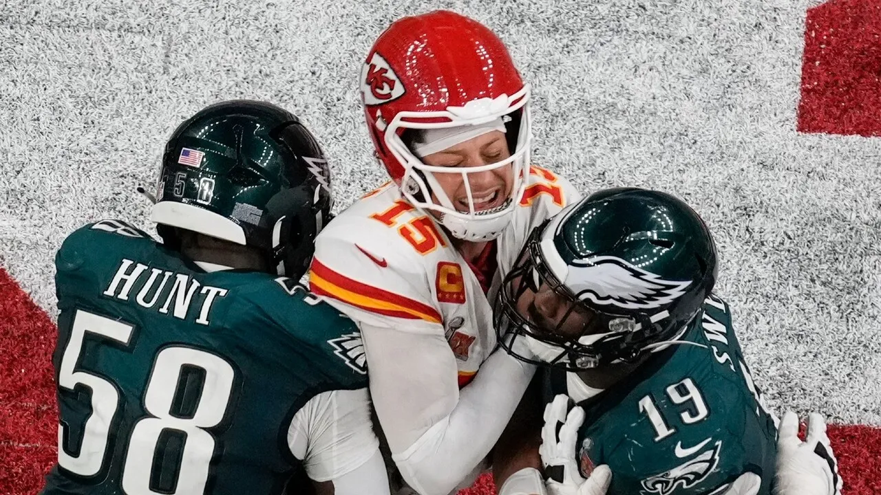 Eagles' Defense Dominates Super Bowl LIX: How Philly's Squad Shut Down the Chiefs to Claim Victory