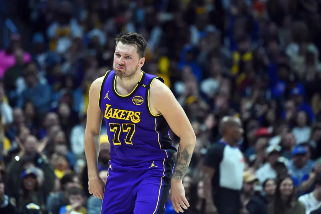 Luka Doncic Stuns in Emotional Lakers Debut Against Mavericks, Sends Strong Message to Former Team