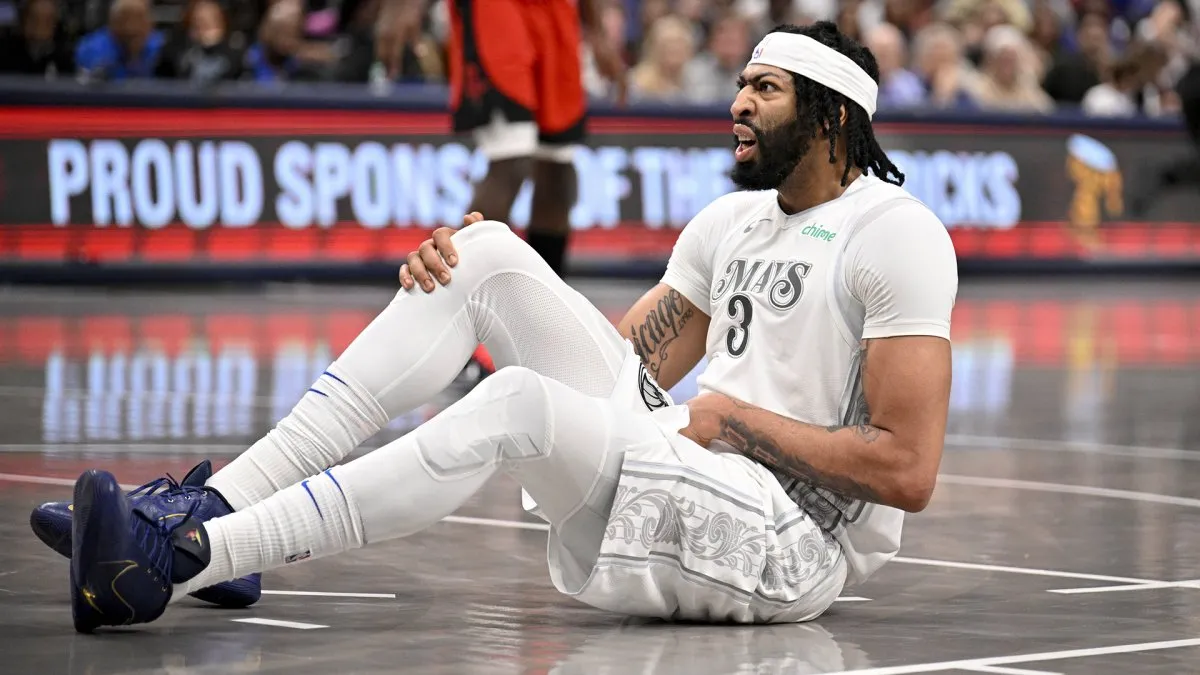 Mavericks' Playoff Hopes in Jeopardy: Anthony Davis Out for Weeks with Serious Leg Injury