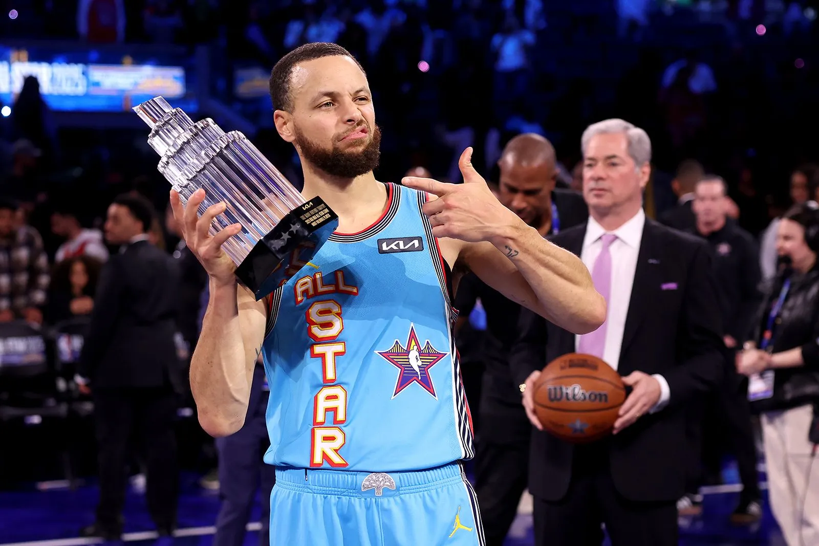 Stephen Curry Dominates NBA All-Star Game, Wins MVP in Exciting New Format at Chase Center