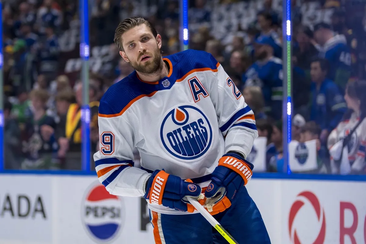 Hockey Star Leon Draisaitl Leads with Goals: Will He Grab the MVP Title This Year?