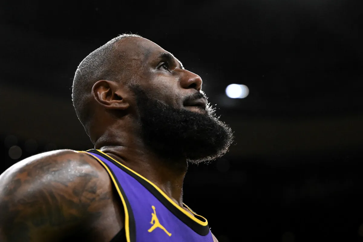 LeBron James Sets the Standard: How His Early Arrival Shapes Lakers' Team Culture and Leadership