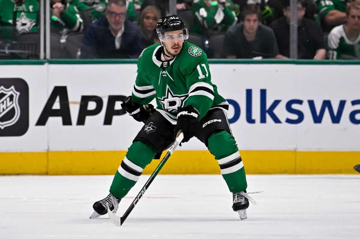 NHL Shockwave: Young Star Logan Stankoven Stunned by Unexpected Trade from Dallas to Carolina